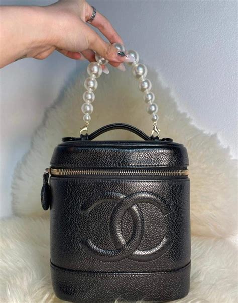 chanel vintage vanity box bag